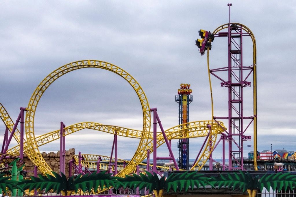 72ft Essex rollercoaster breaks down leaving passengers hanging